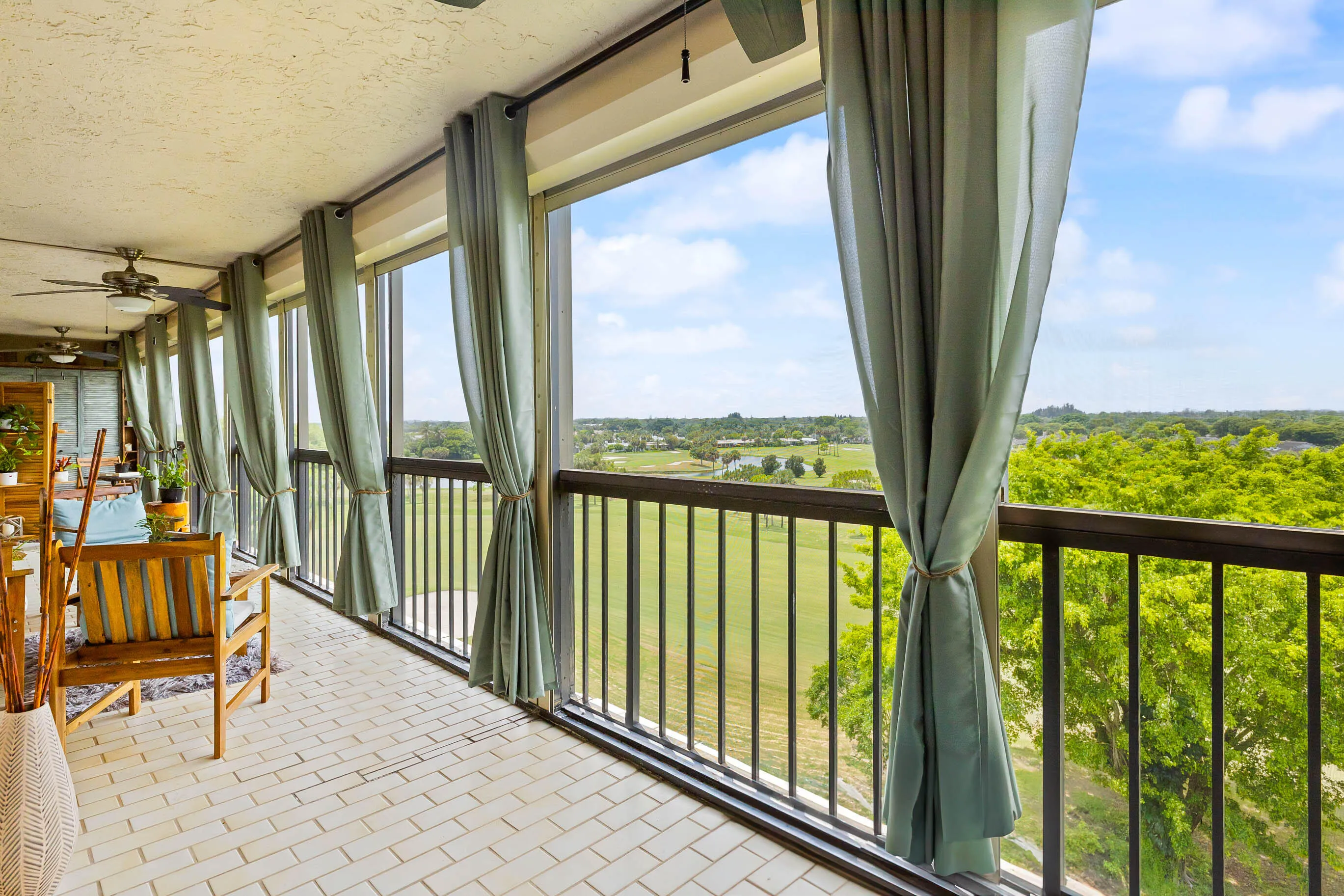 5279 Fountains Dr 703 (32)