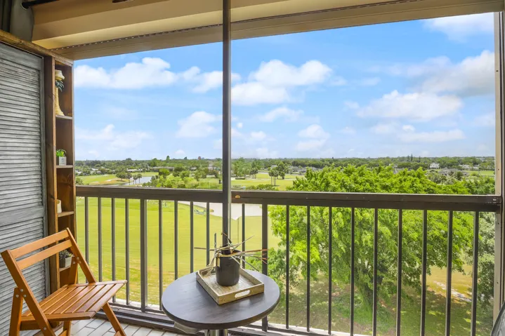 5279 Fountains Dr 703 (35)