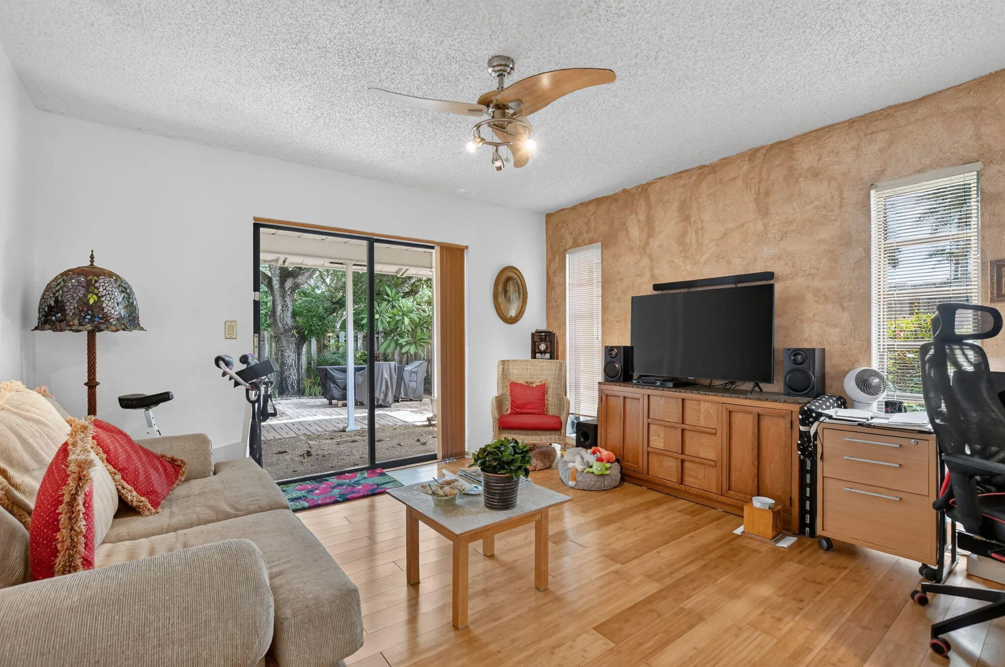 Guest Room 2