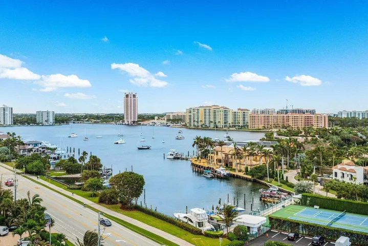 017-250SouthOceanBoulevard-10C-BocaRaton