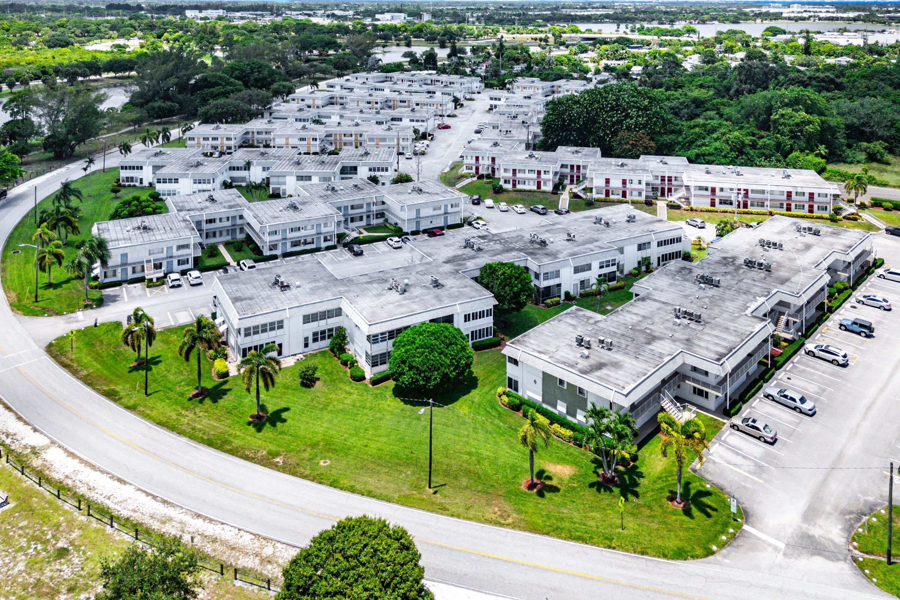034-3120LakeOsborneDrive-106-LakeWorthBe