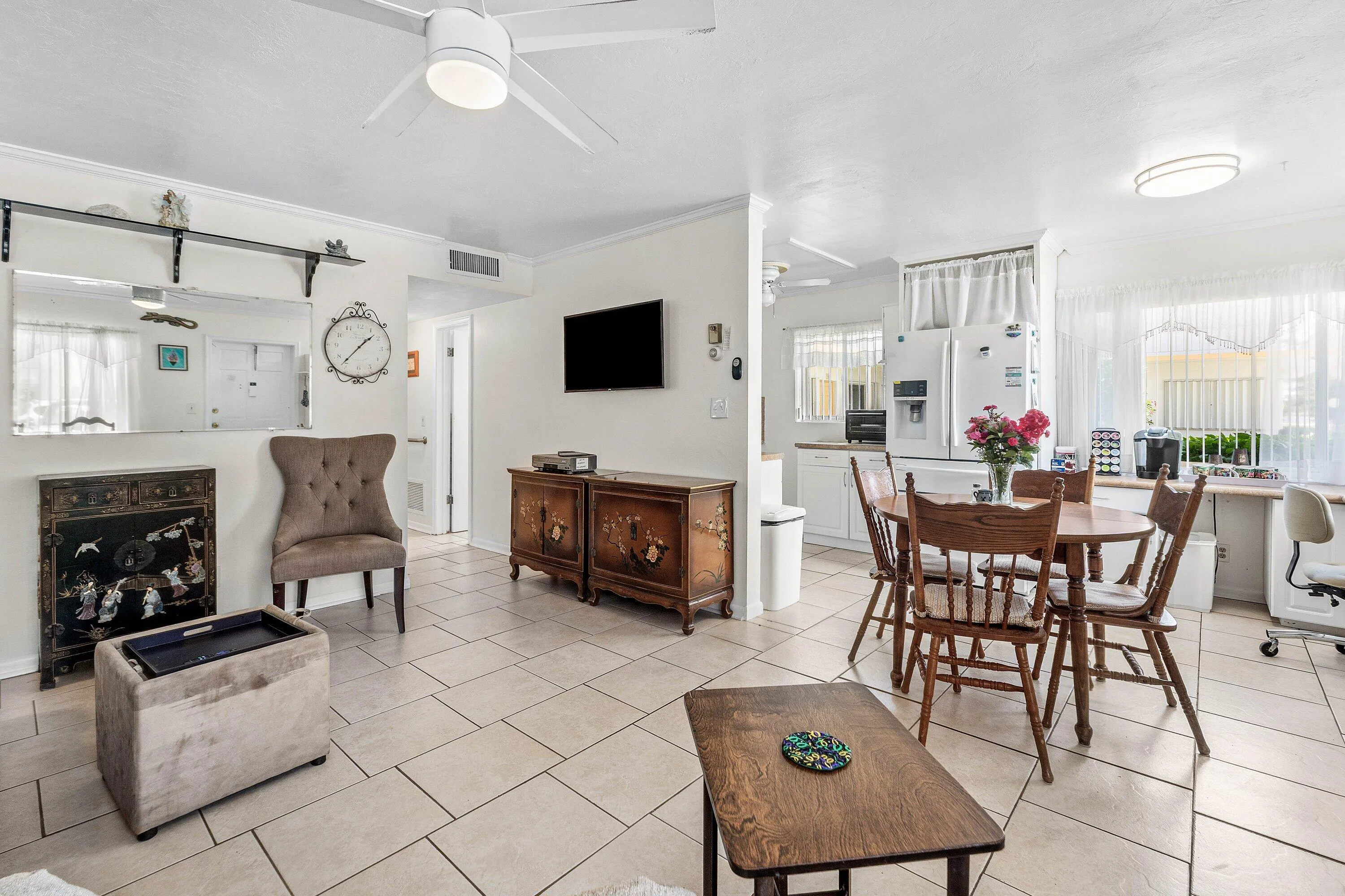 010-3120LakeOsborneDrive-106-LakeWorthBe
