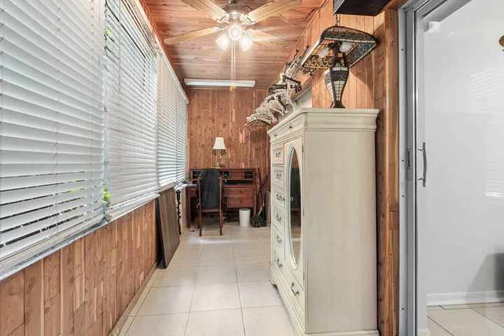 017-3120LakeOsborneDrive-106-LakeWorthBe