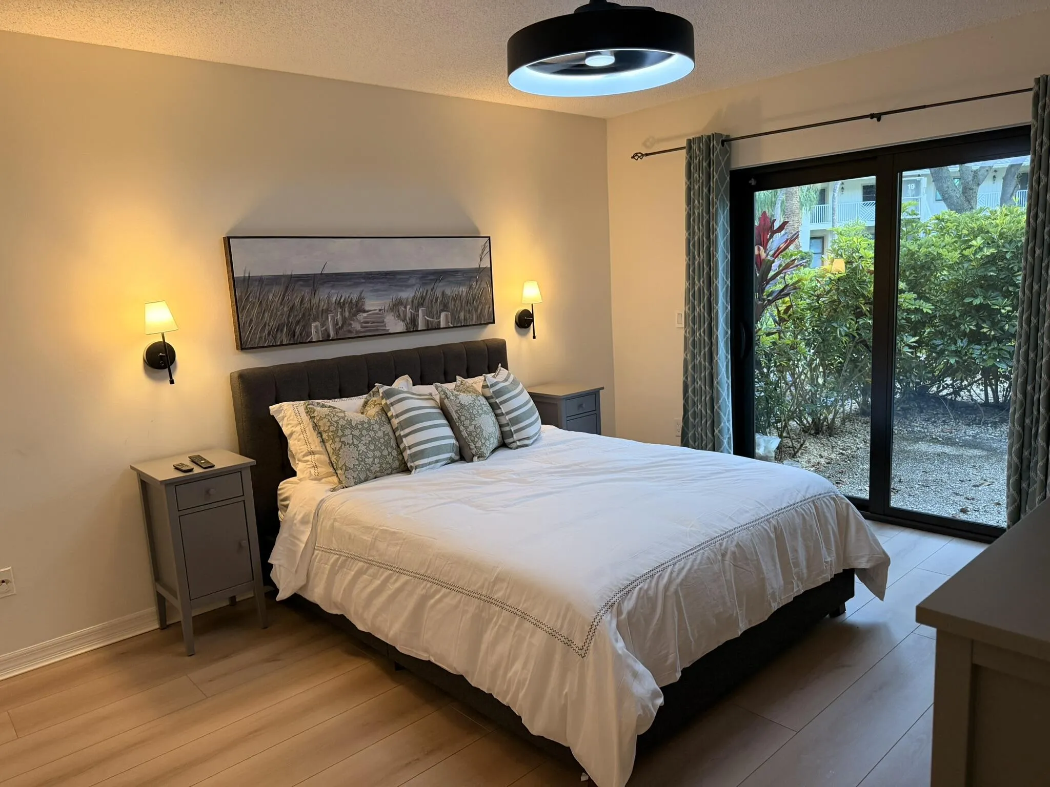 bed 1