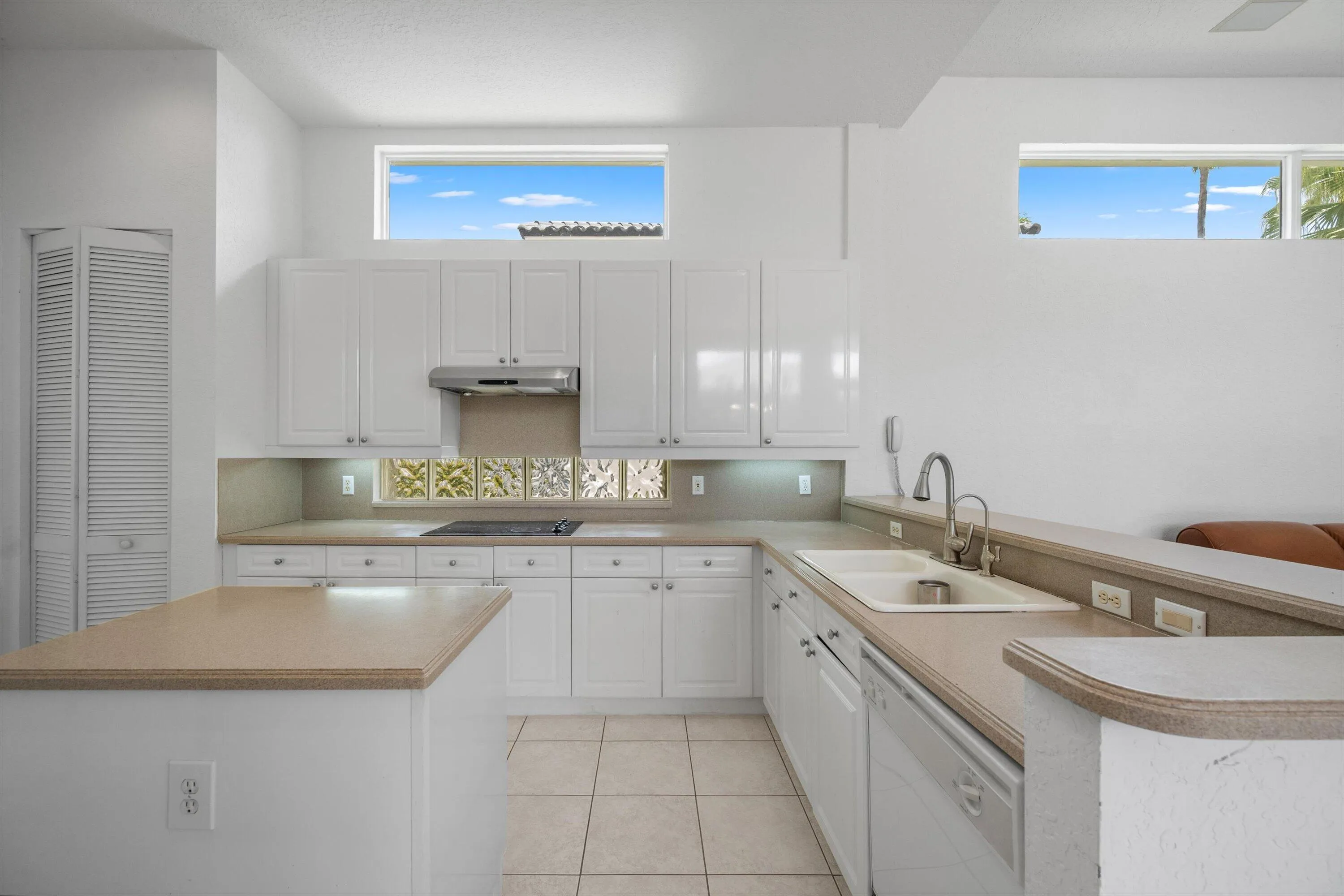 18644 Ocean Mist Dr (15)