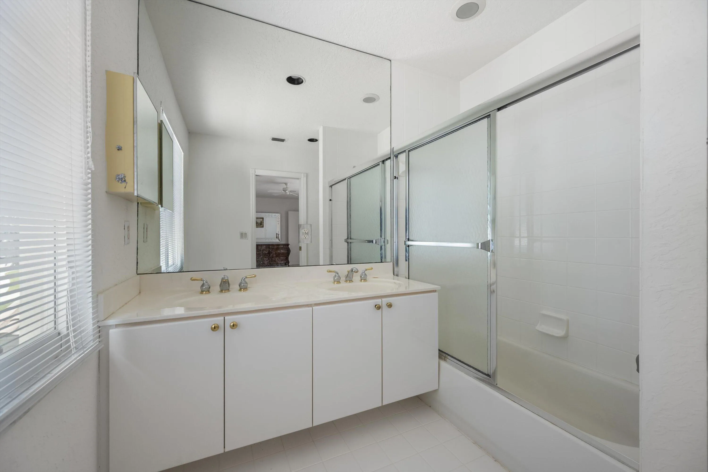18644 Ocean Mist Dr (31)