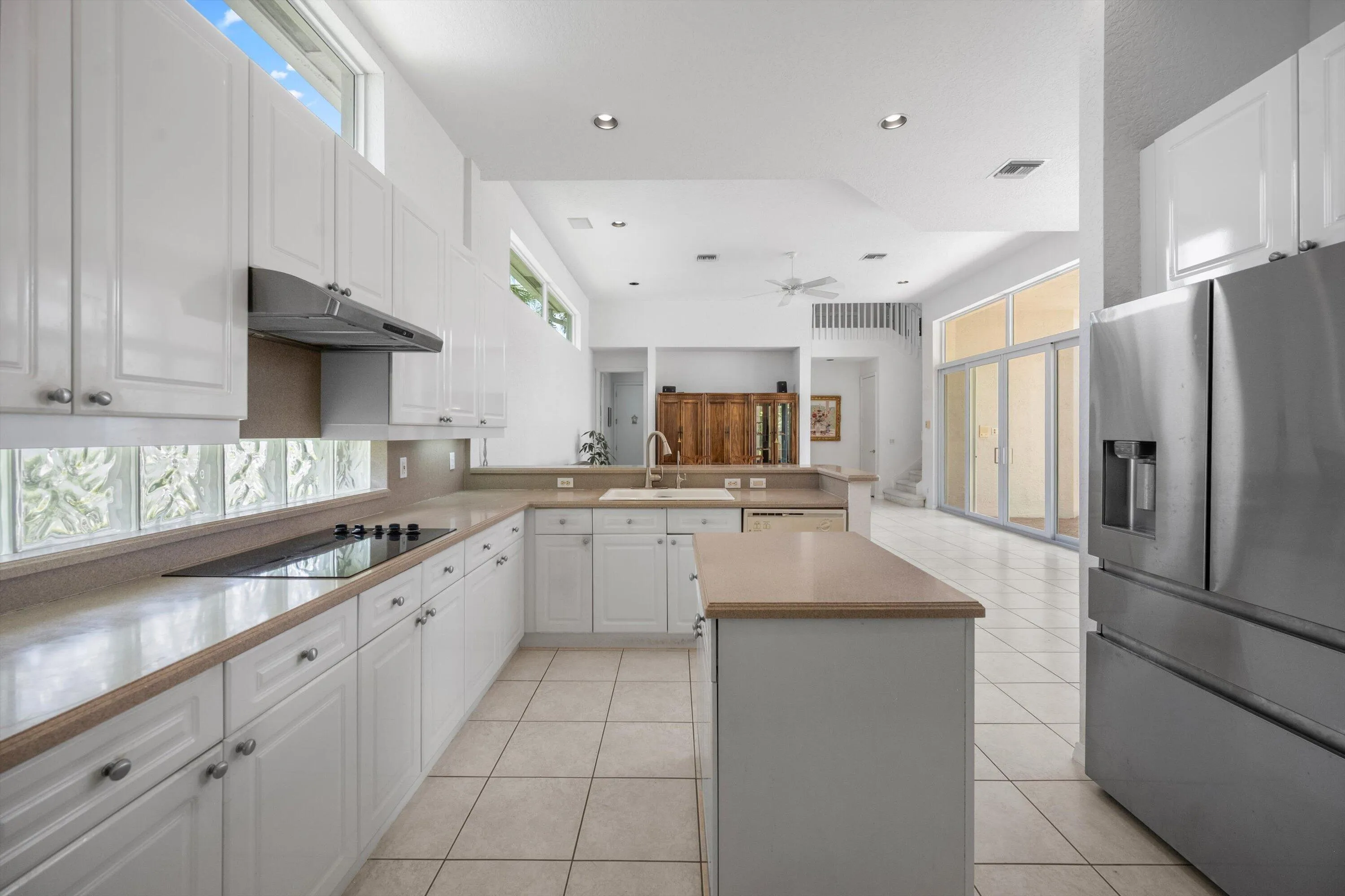 18644 Ocean Mist Dr (16)