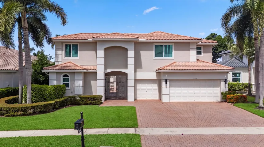 18644 Ocean Mist Dr (37)