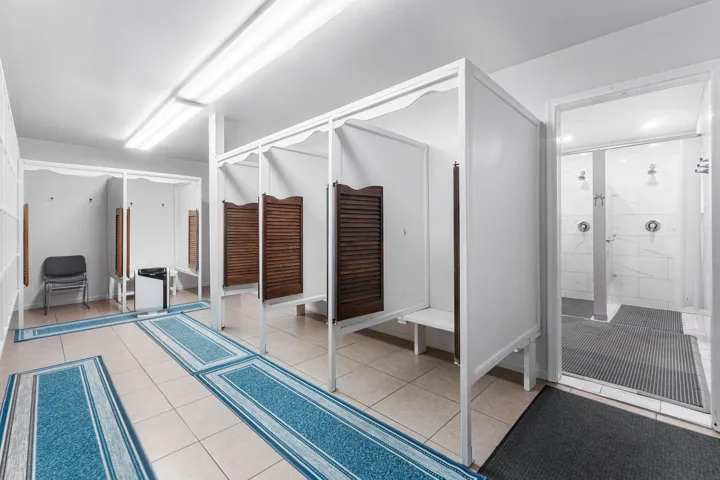 023-3160LakeOsborneDrive-206-LakeWorthBe