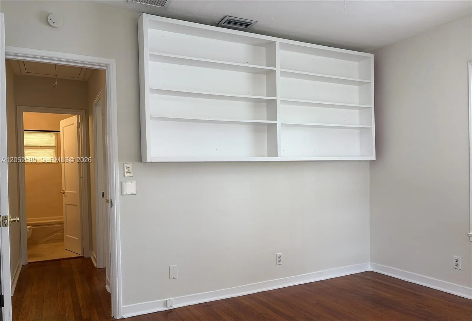 Bedroom 2. Front Right.