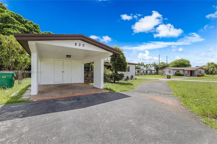 Driveway/Carpool
