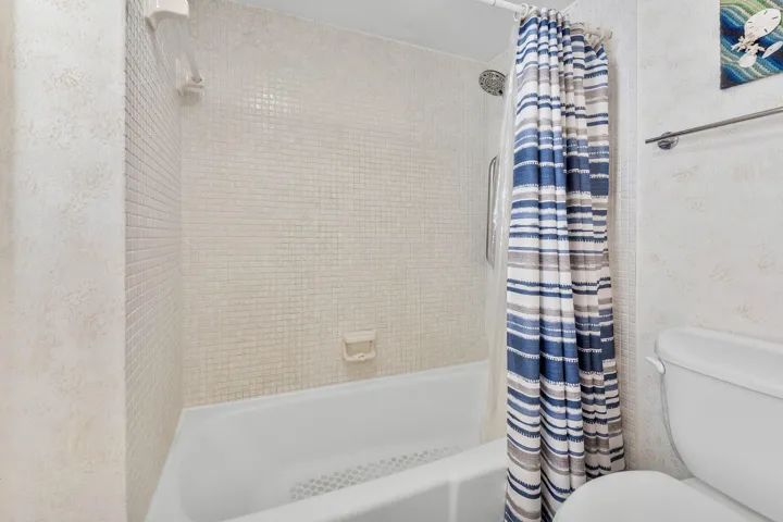 020-250JohnFKennedyDrive-Atlantis-FL-334