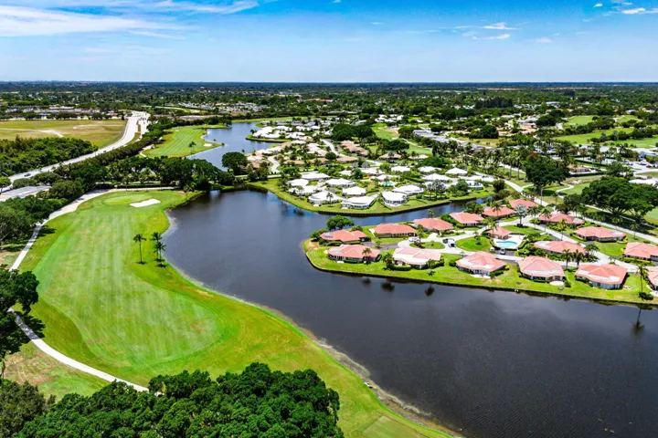 040-250JohnFKennedyDrive-Atlantis-FL-334