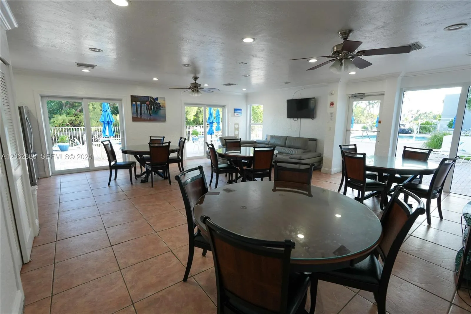 Club Room
