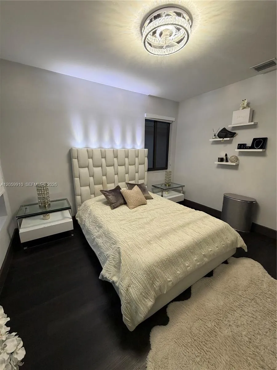 Property photo 68