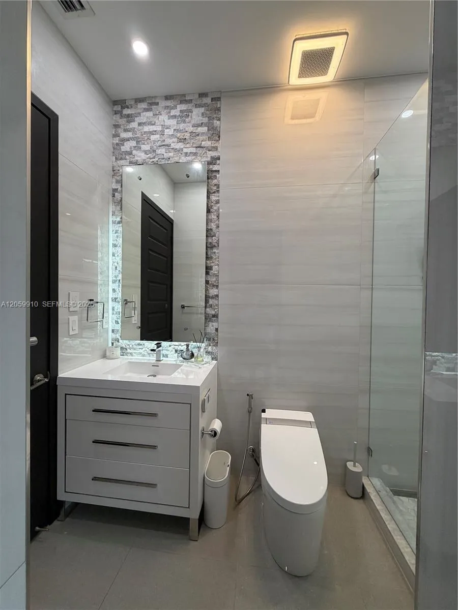 Property photo 76