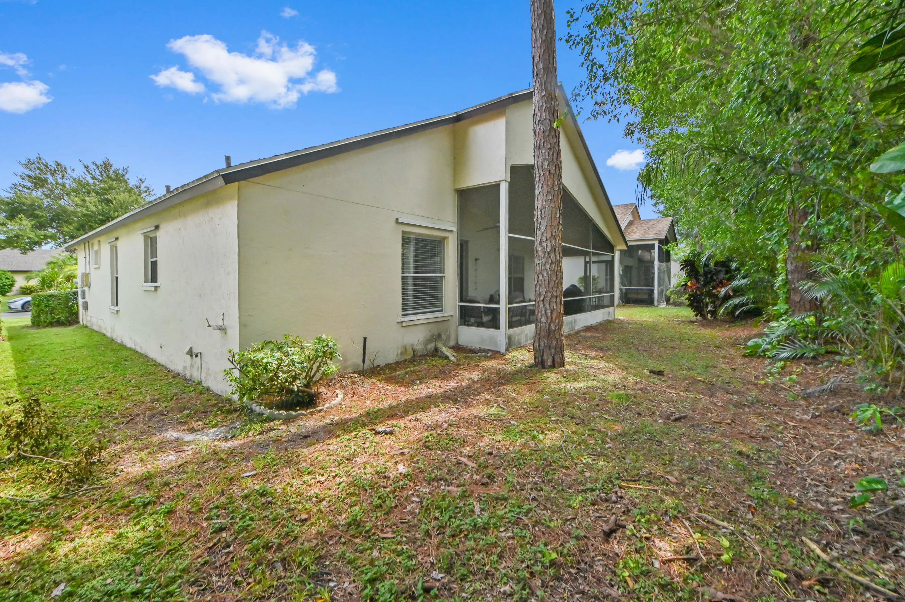 30 backyard 02