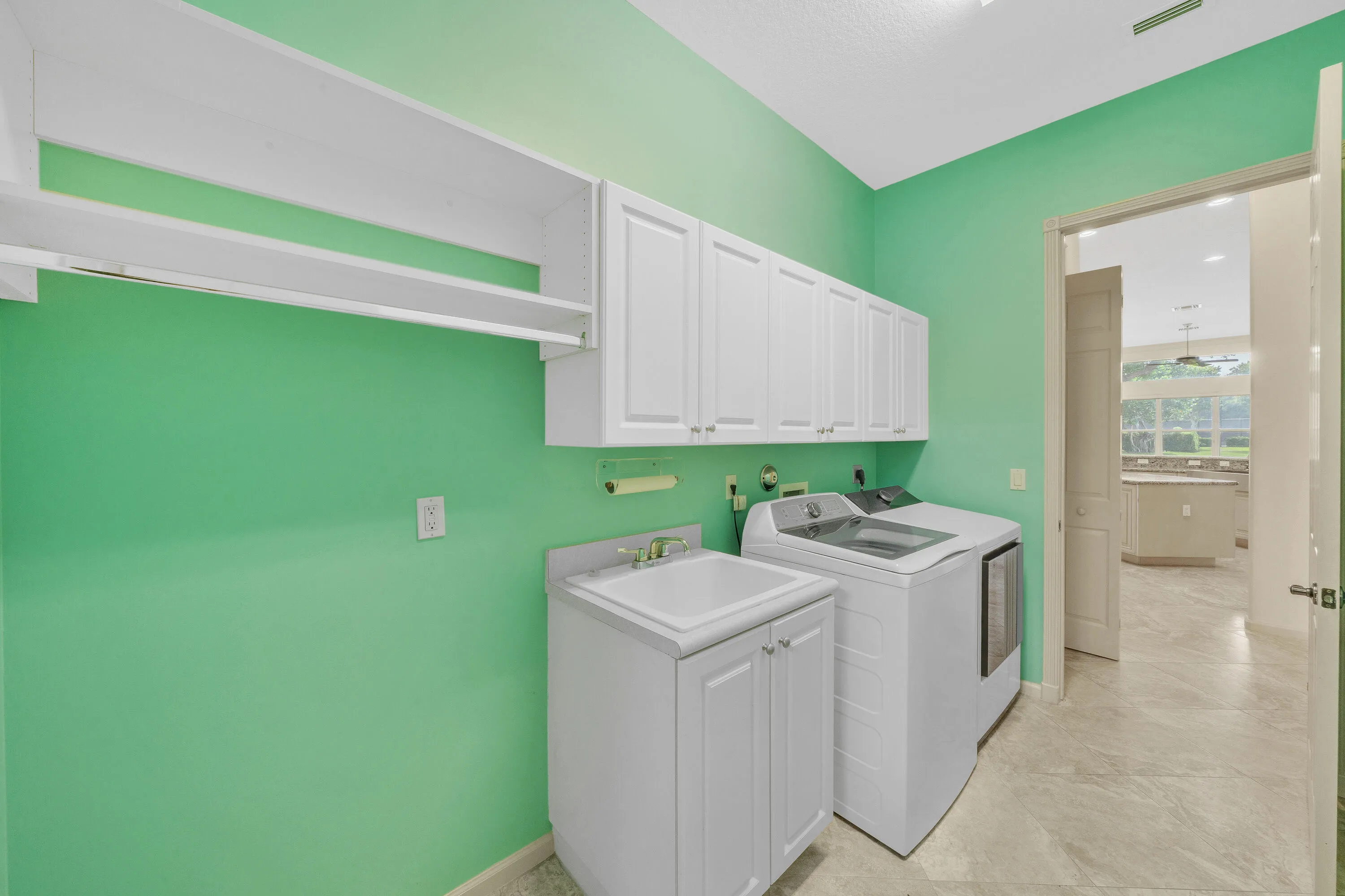 27 Laundry
