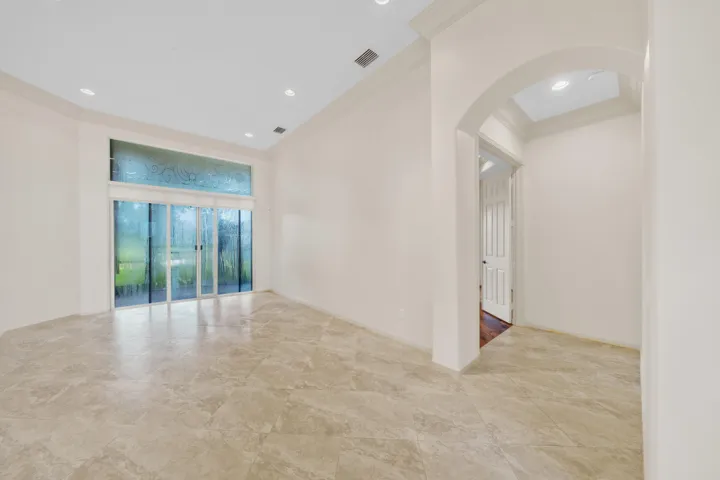29 Living Area