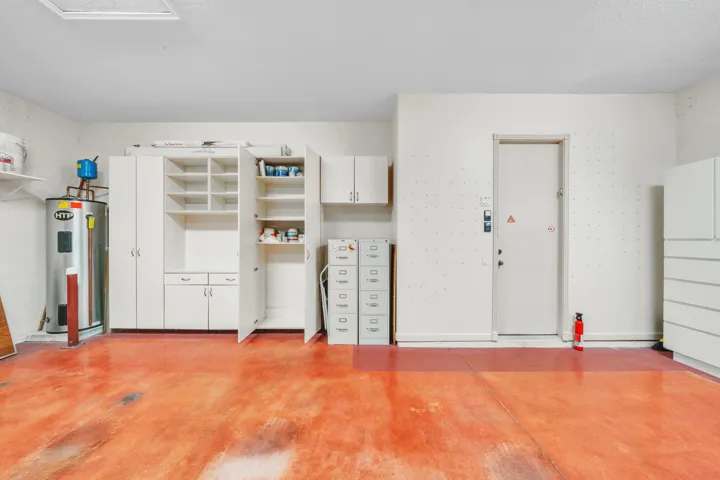 26 Garage (3)