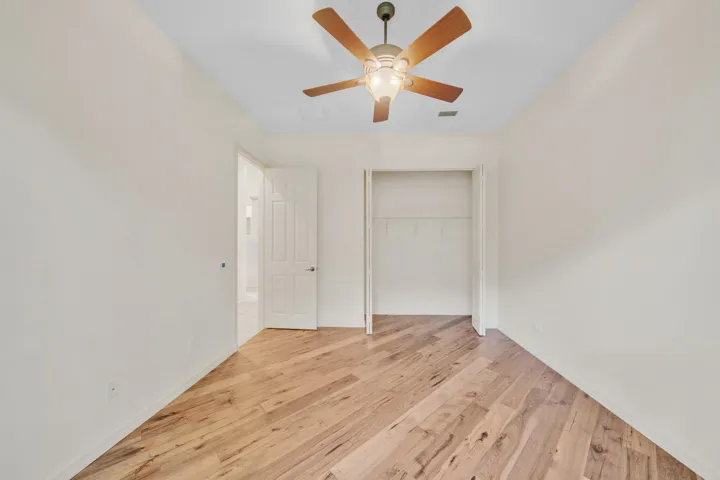 23 Guest Bedroom B (3)