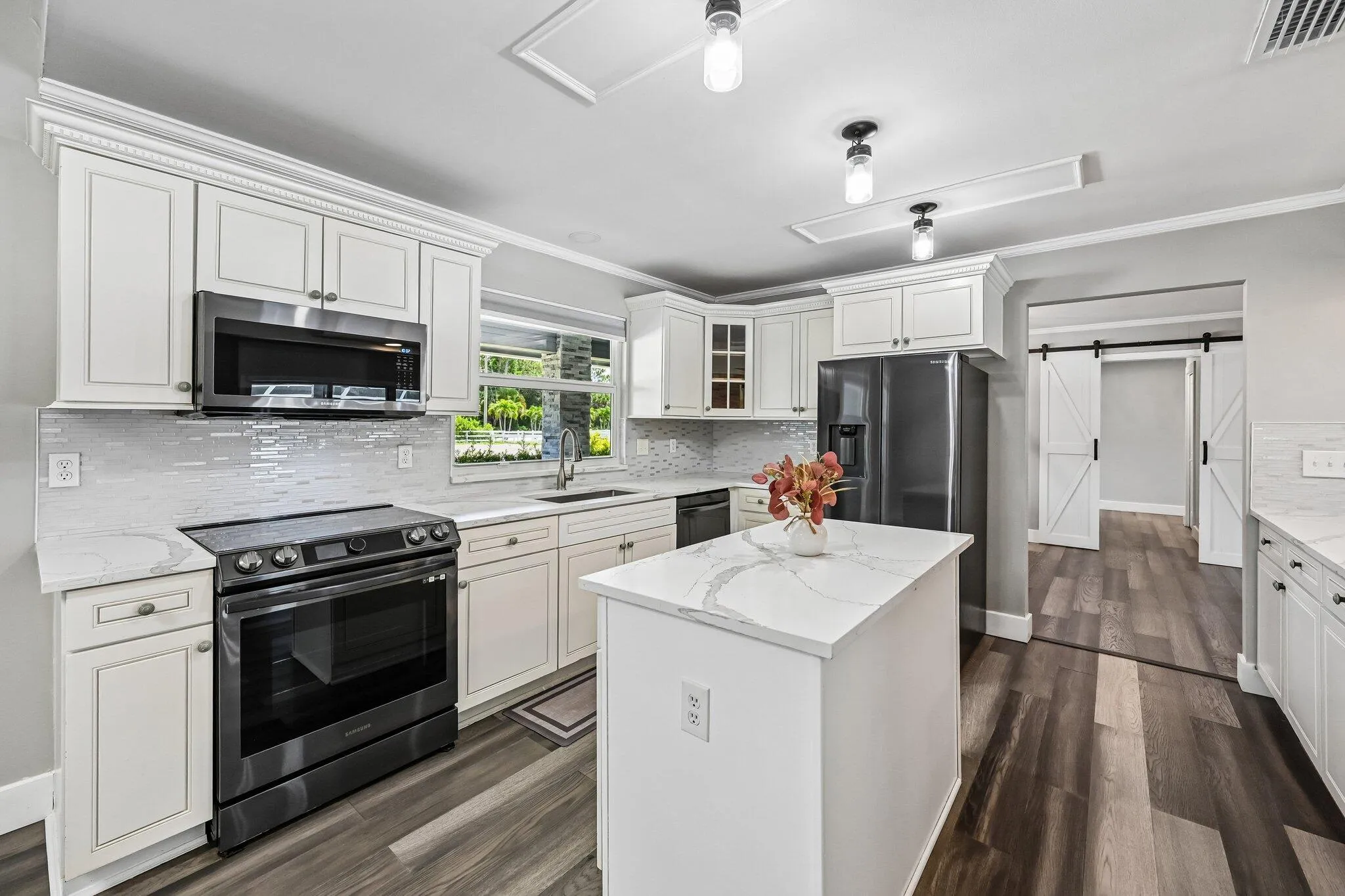 16-web-or-mls-Pelham Rd-S3007-016