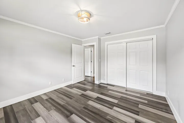 29-web-or-mls-Pelham Rd-S3007-029