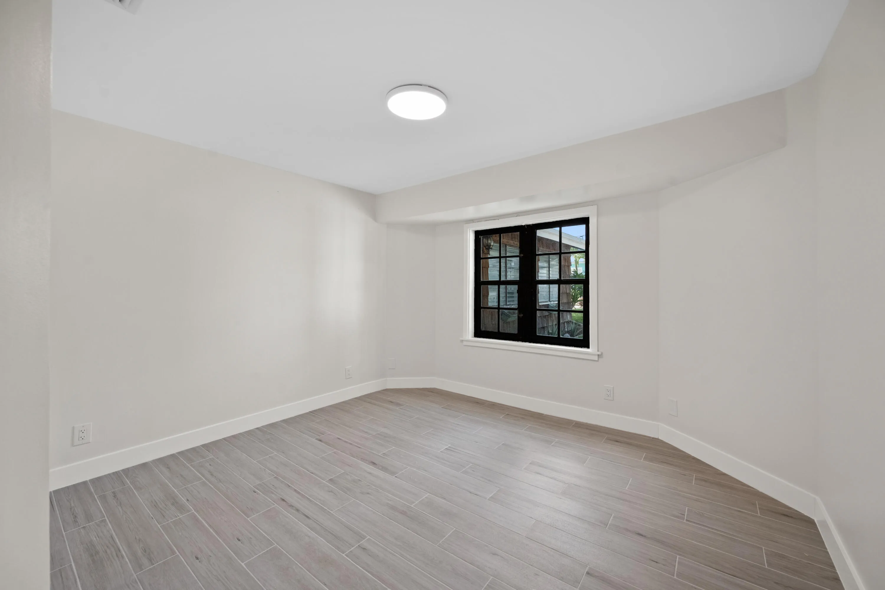 Guest Room 2
