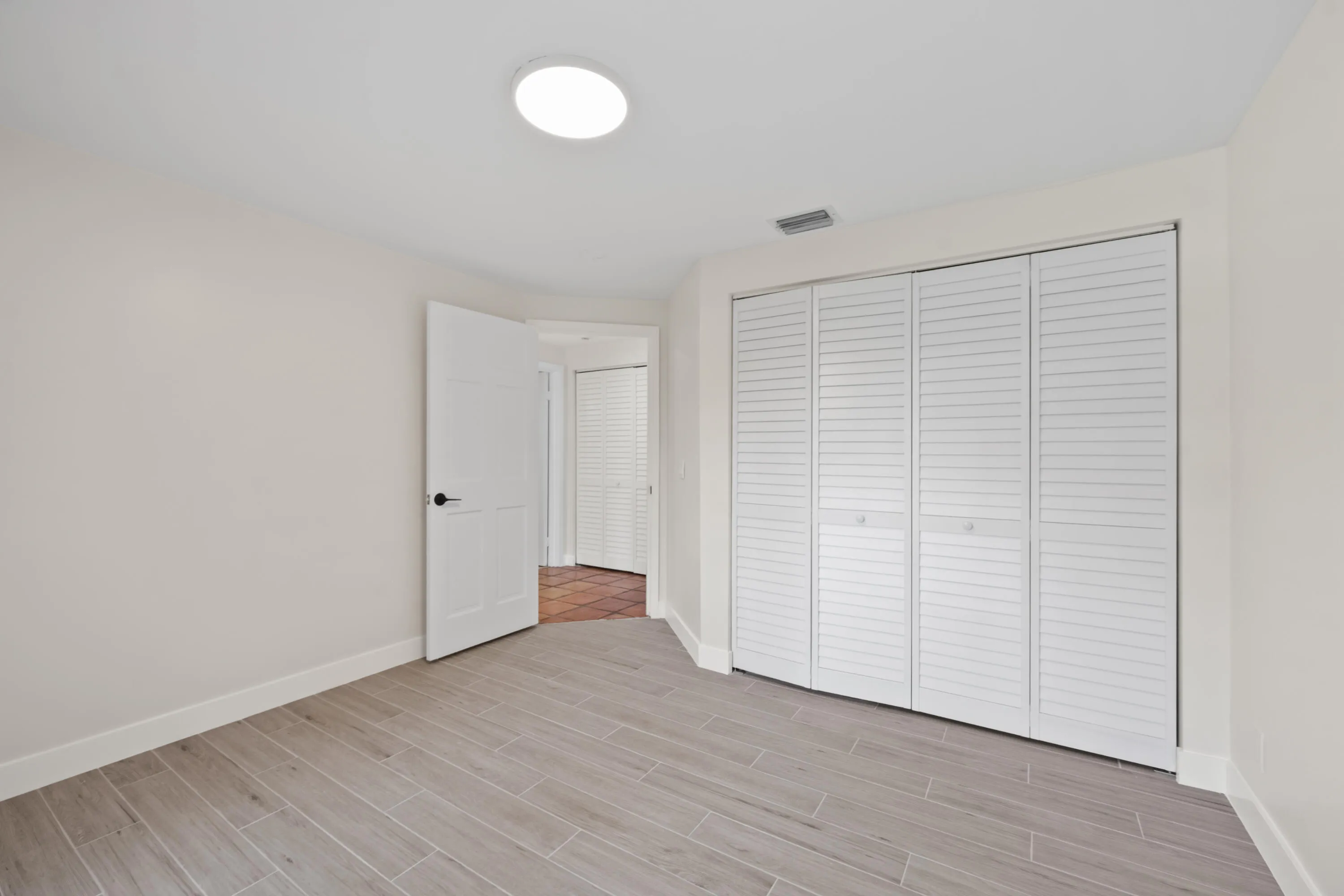 Guest Room 2