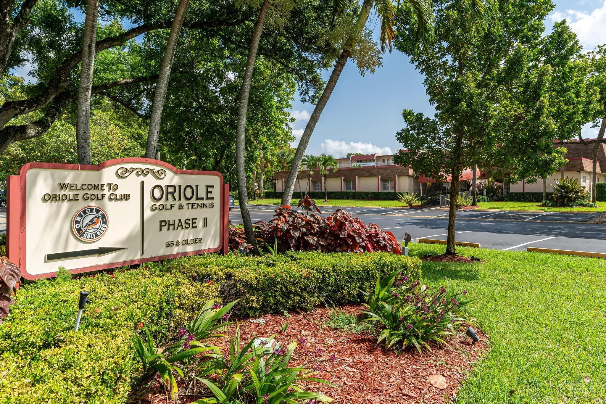 oriole sign