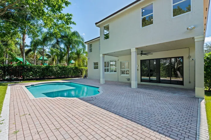 60-web-or-mls-A7402945
