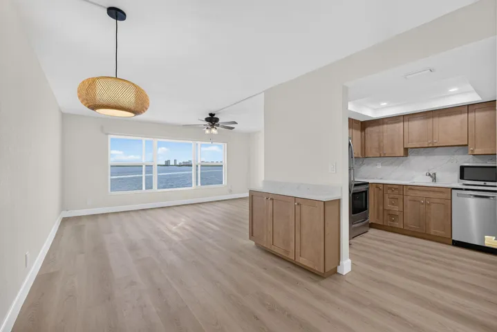 11-web-or-mls-5D1A5394