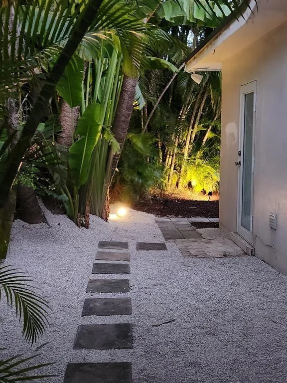 side walkway other view