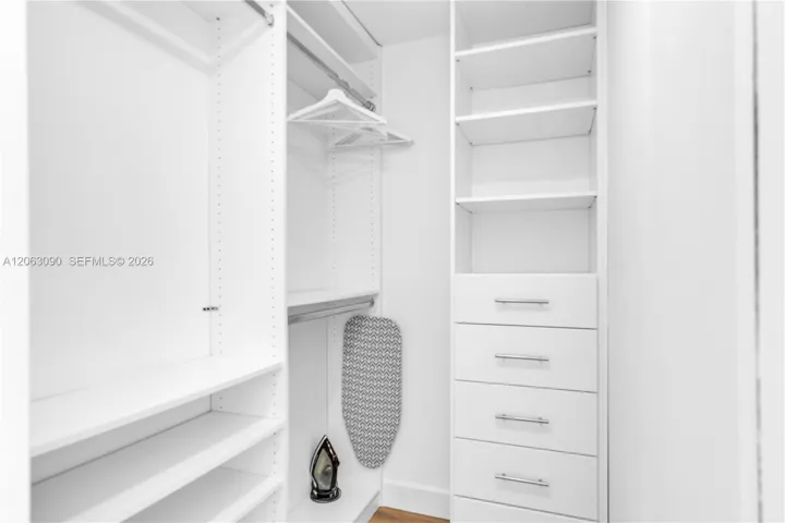 Two walkin Closets