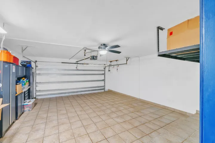 15 Garage