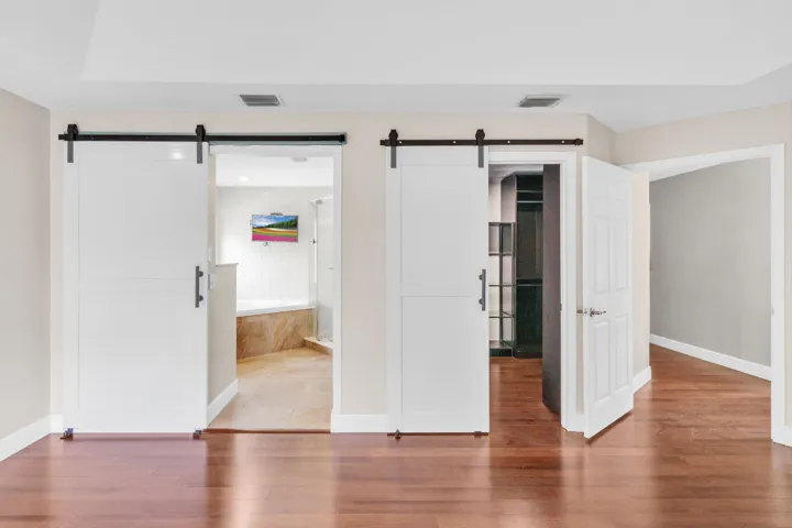 27 Primary Bathroom (1)