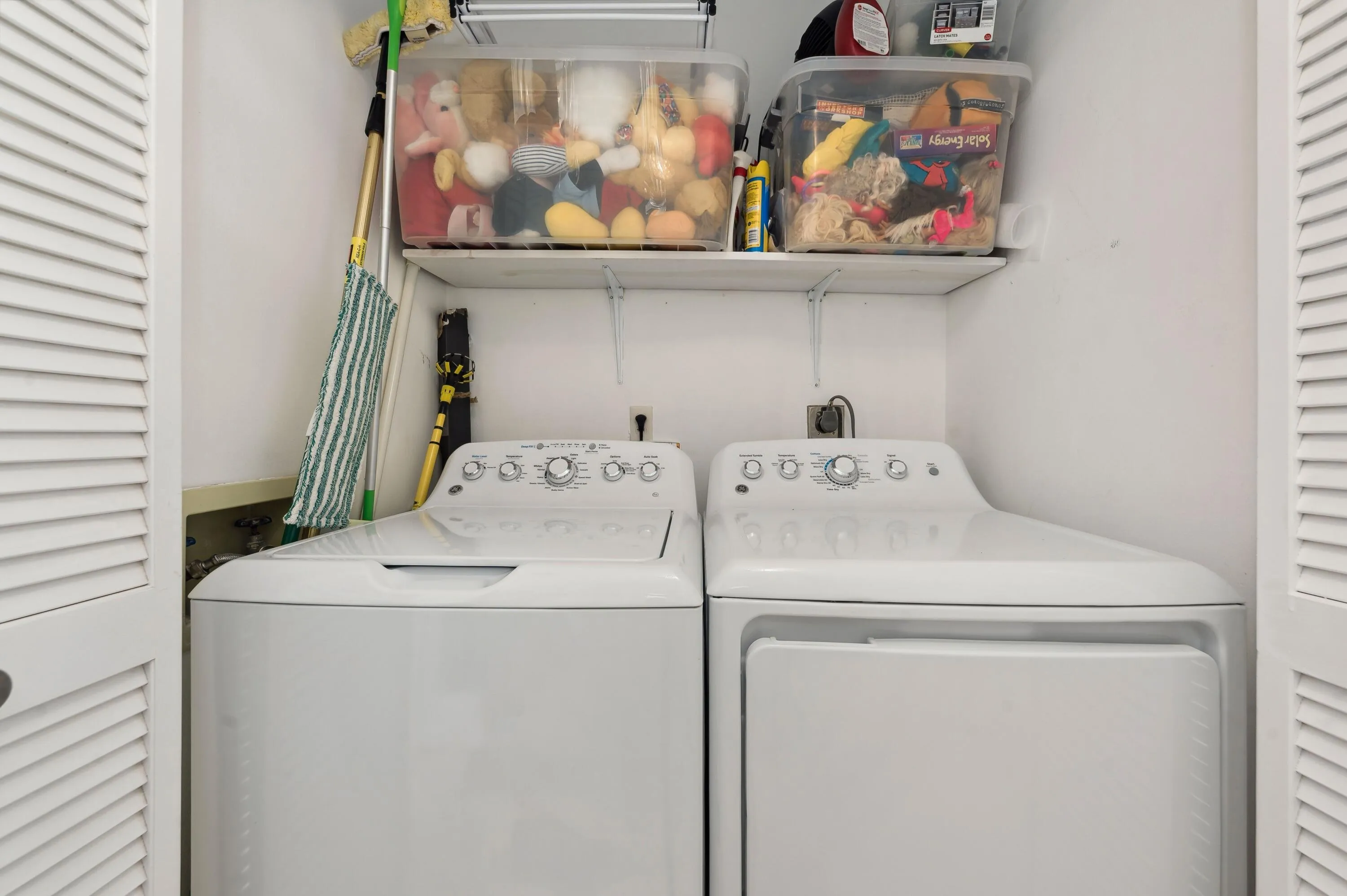 21_4600-S-Ocean-Blvd_Apt-301_Laundry-Roo