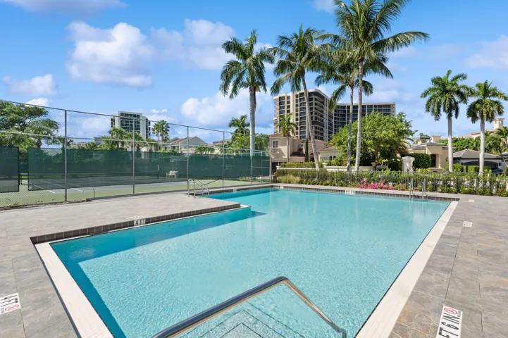 27_4600-S-Ocean-Blvd_Apt-301_Pool_Print