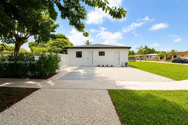 Side Parking & Kitchen entrance
