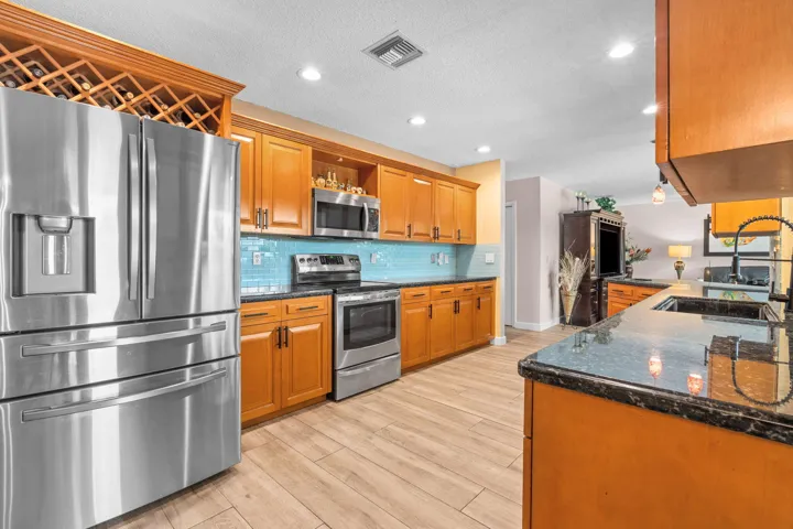 12-web-or-mls-1491 NW 99th Ave, Plantati