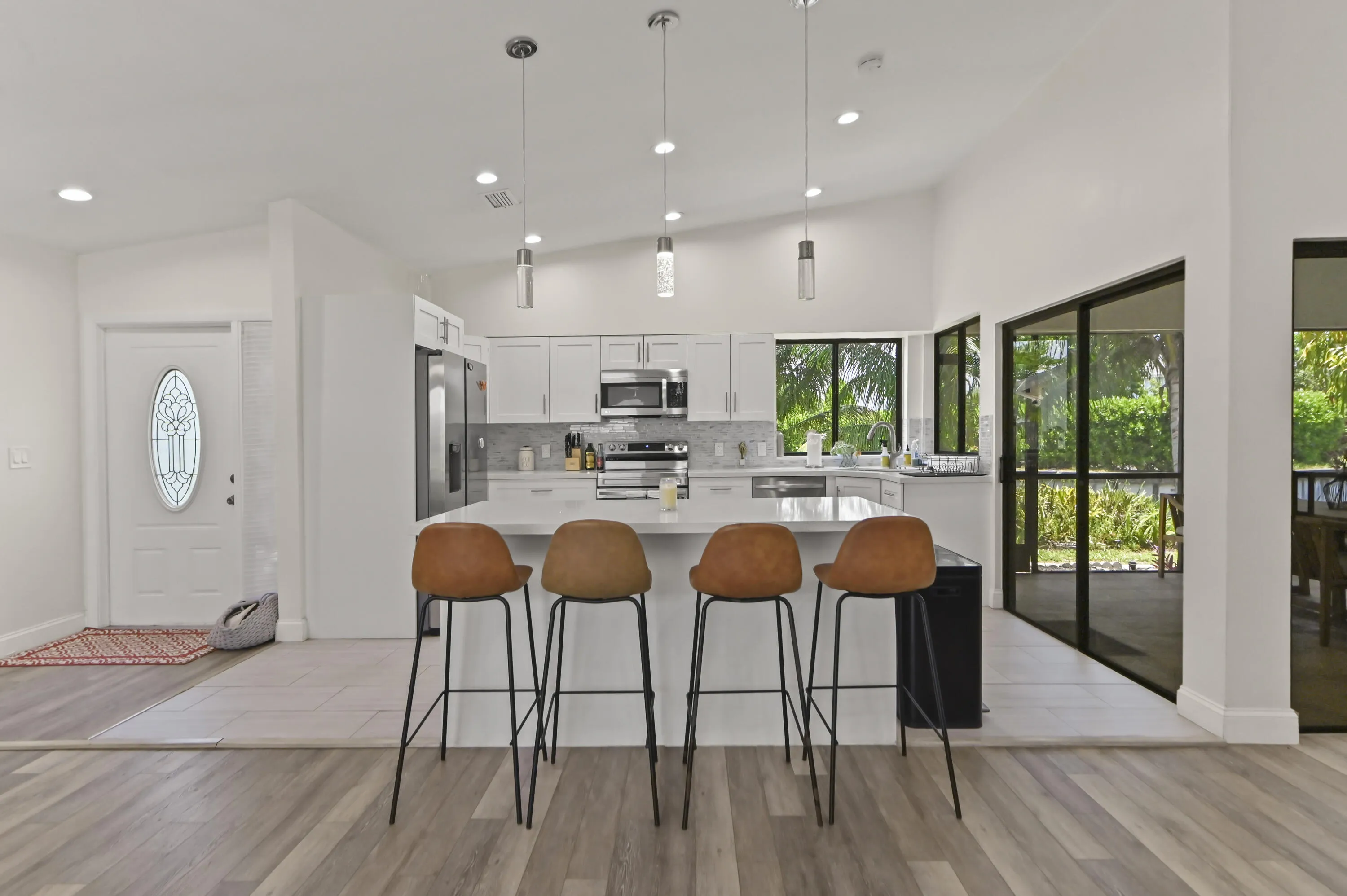 12 Kitchen 01