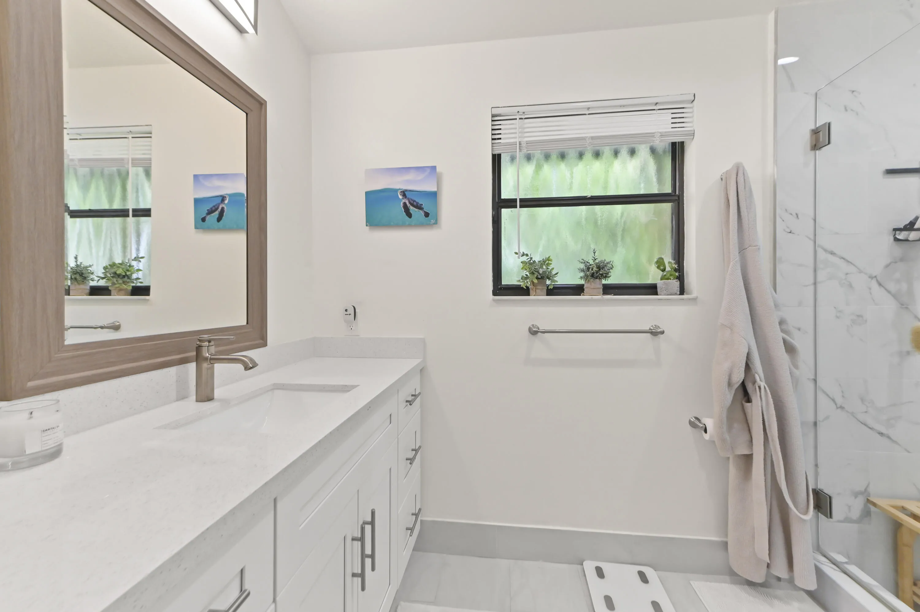26 Bathroom 01