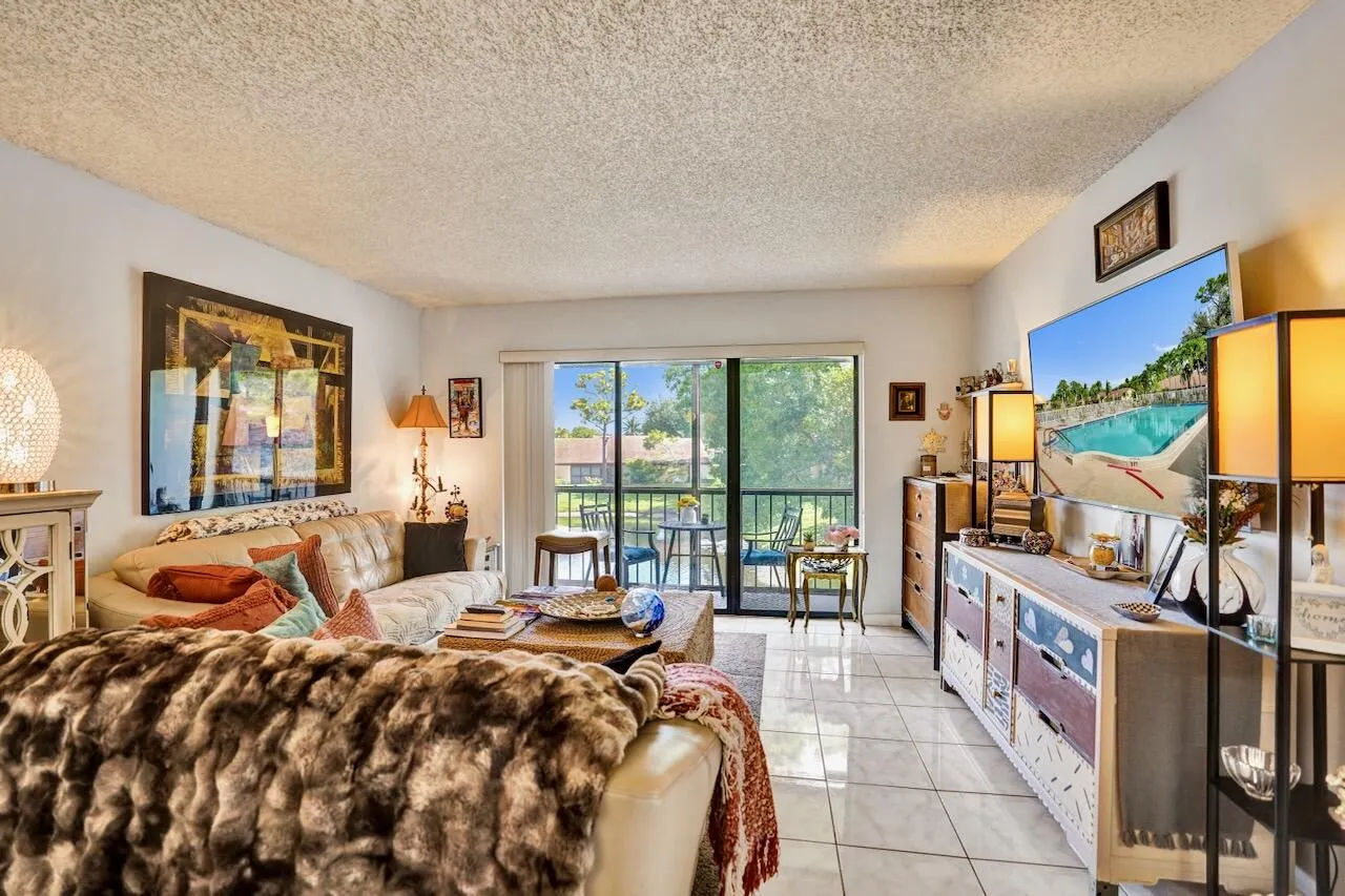 608 Sea Pine Way - 2