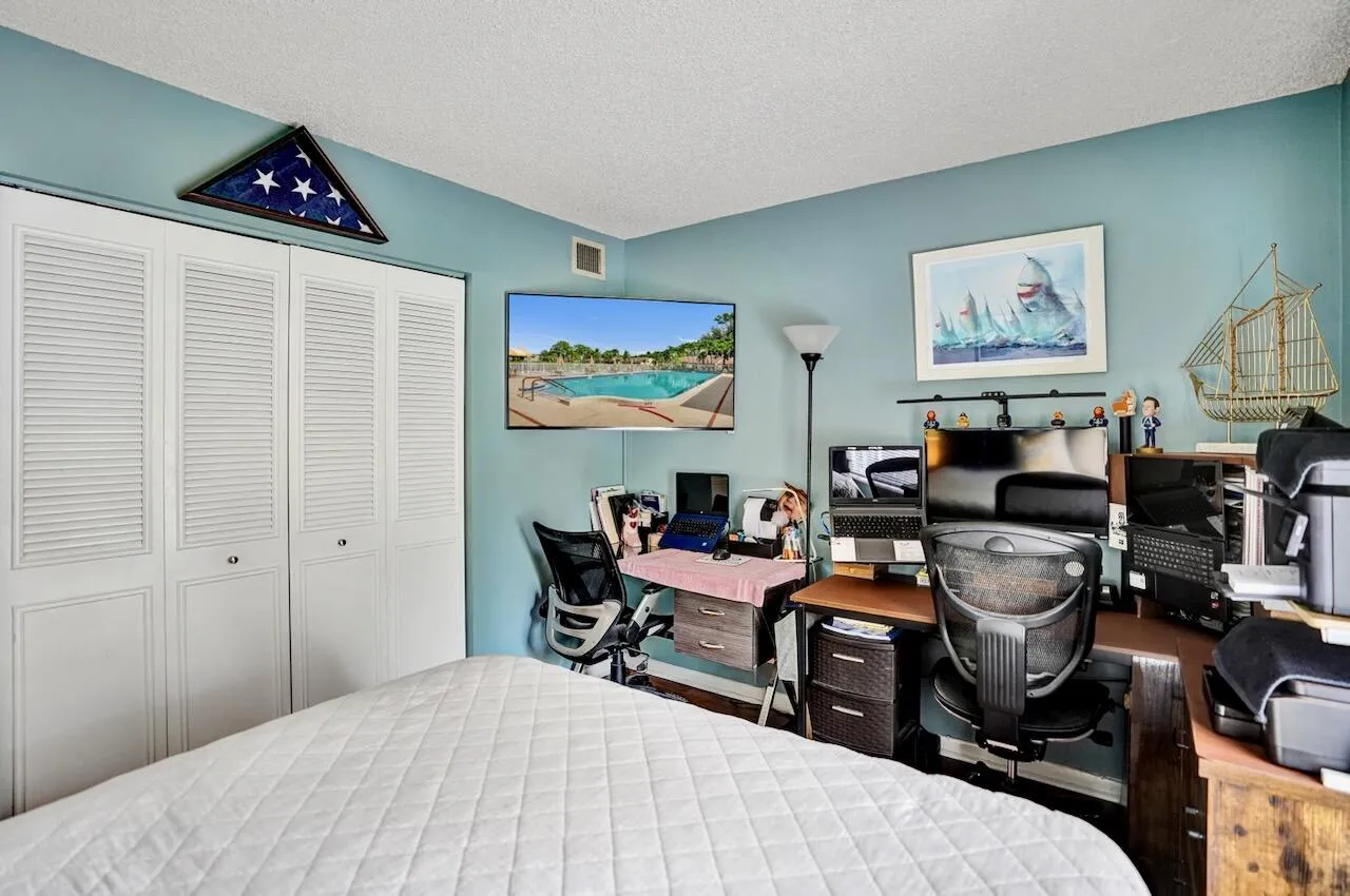 608 Sea Pine Way - 21