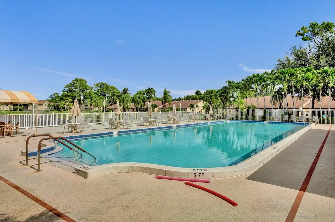 608 Sea Pine Way - 37
