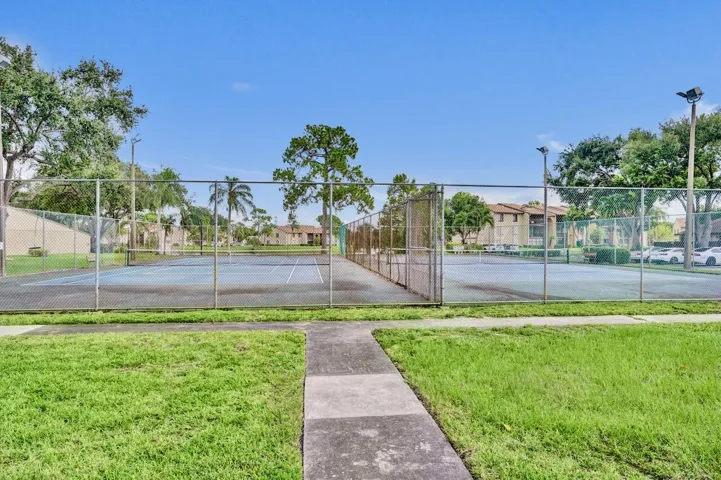 608 Sea Pine Way - 31