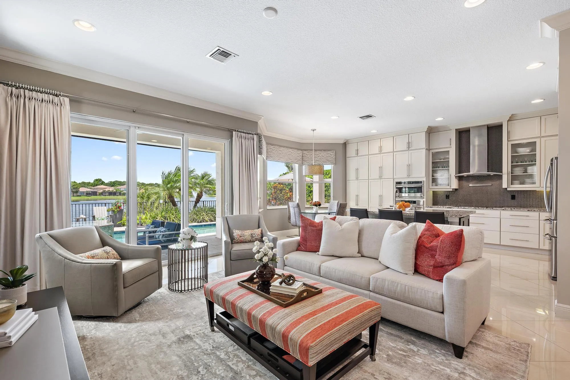 12132 Aviles Cir-7