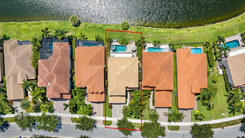 12132 Aviles Cir-63