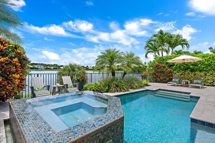 12132 Aviles Cir-34