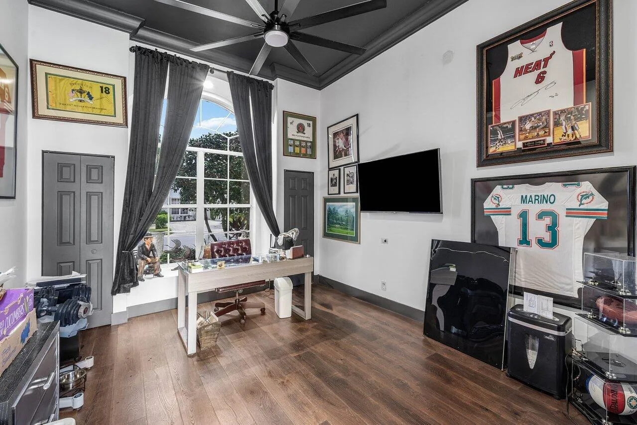 Property photo 24